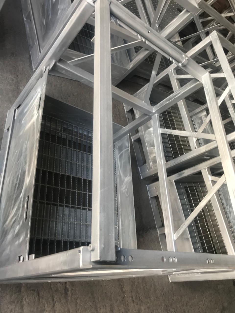 12-cylinder basket with hot dip galvanized